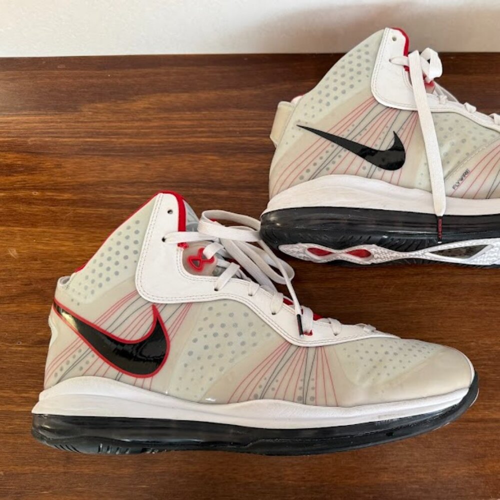 Nike LeBron 8 White Red Black Size 13 High Top Basketball Retro Sneakers - Picture 3 of 12